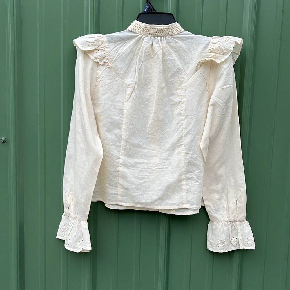 Women’s Lightweight Arista Ruffle Long Sleeve Shirt Blouse Size XS - Picture 4 of 10